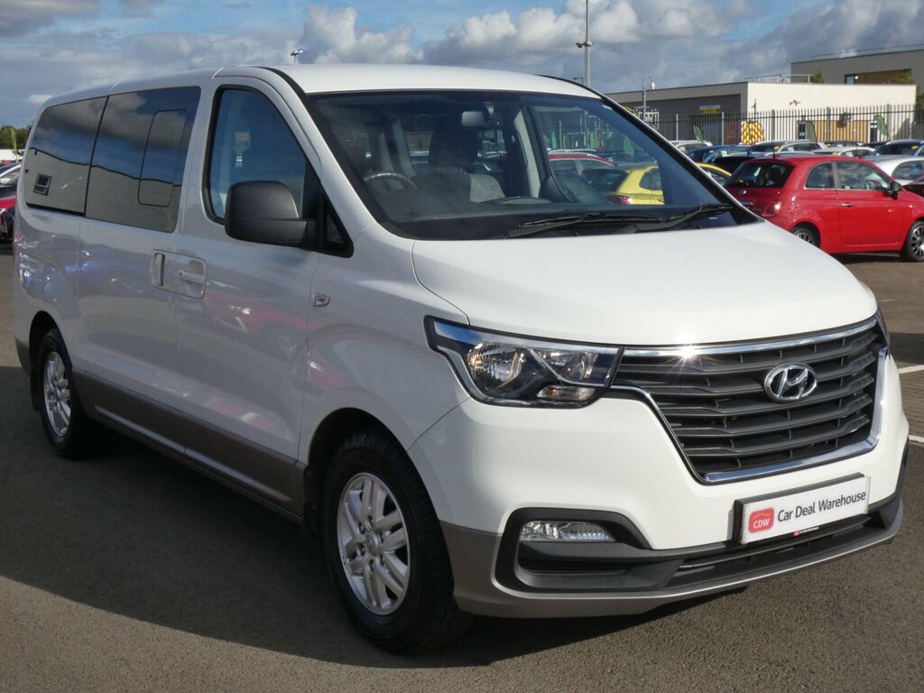 Hyundai I800 Automatic Silver #3