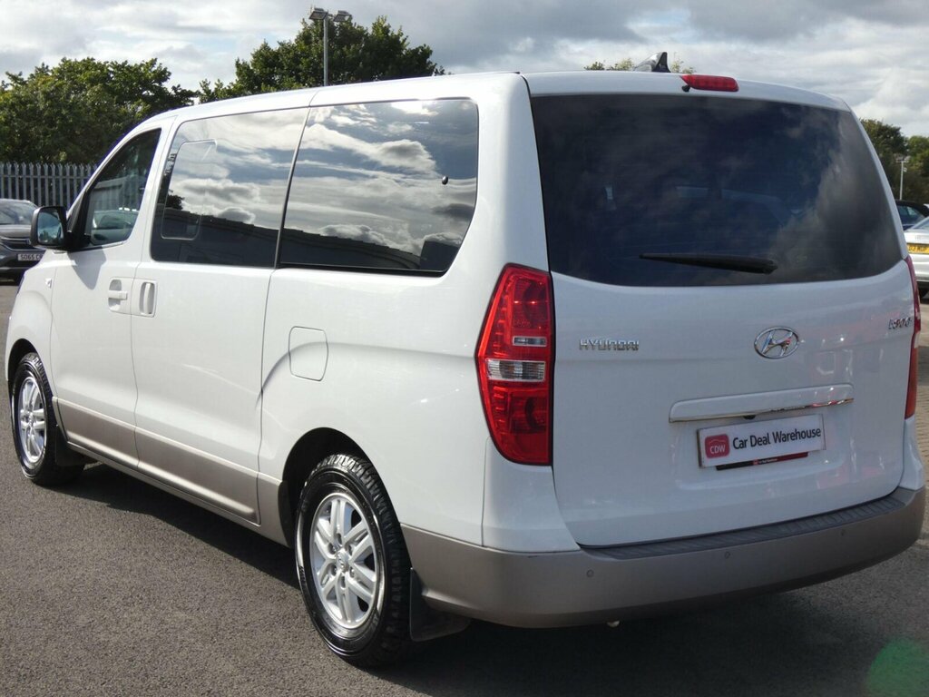 Hyundai I800 Automatic Silver #31