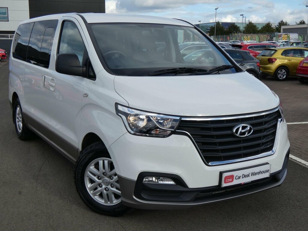 Hyundai I800 Automatic Silver #1