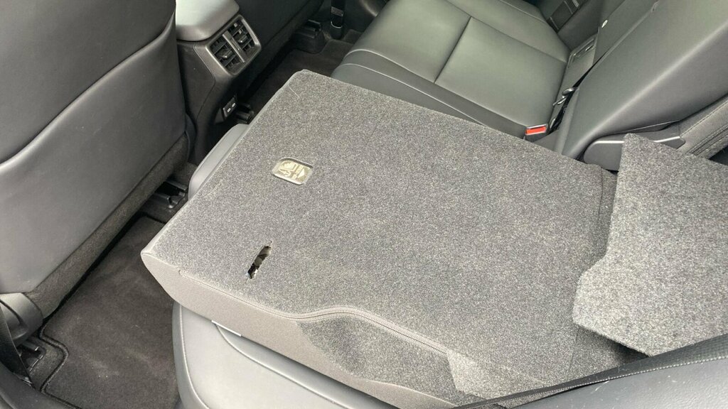 Lexus UX Suv #19
