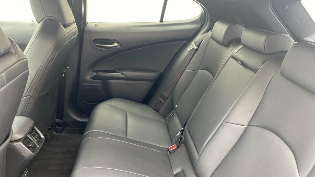 Lexus UX Suv #16