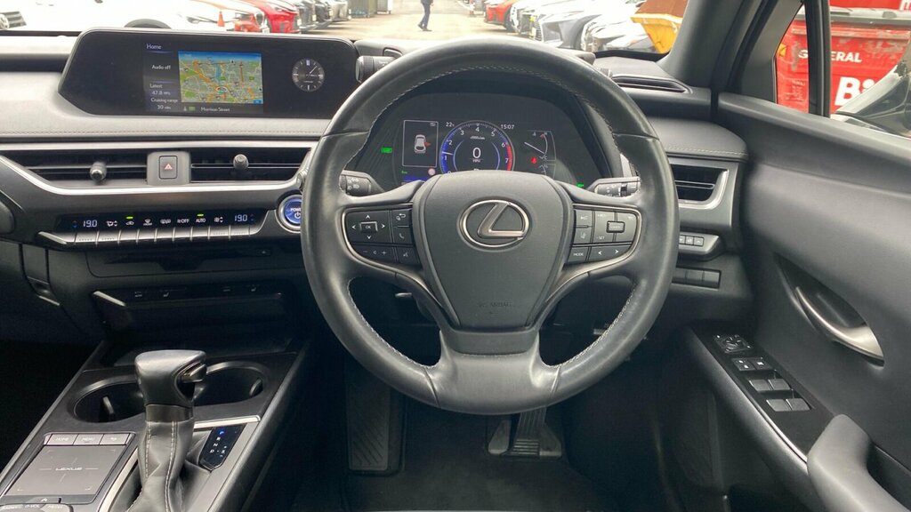 Lexus UX Suv #8