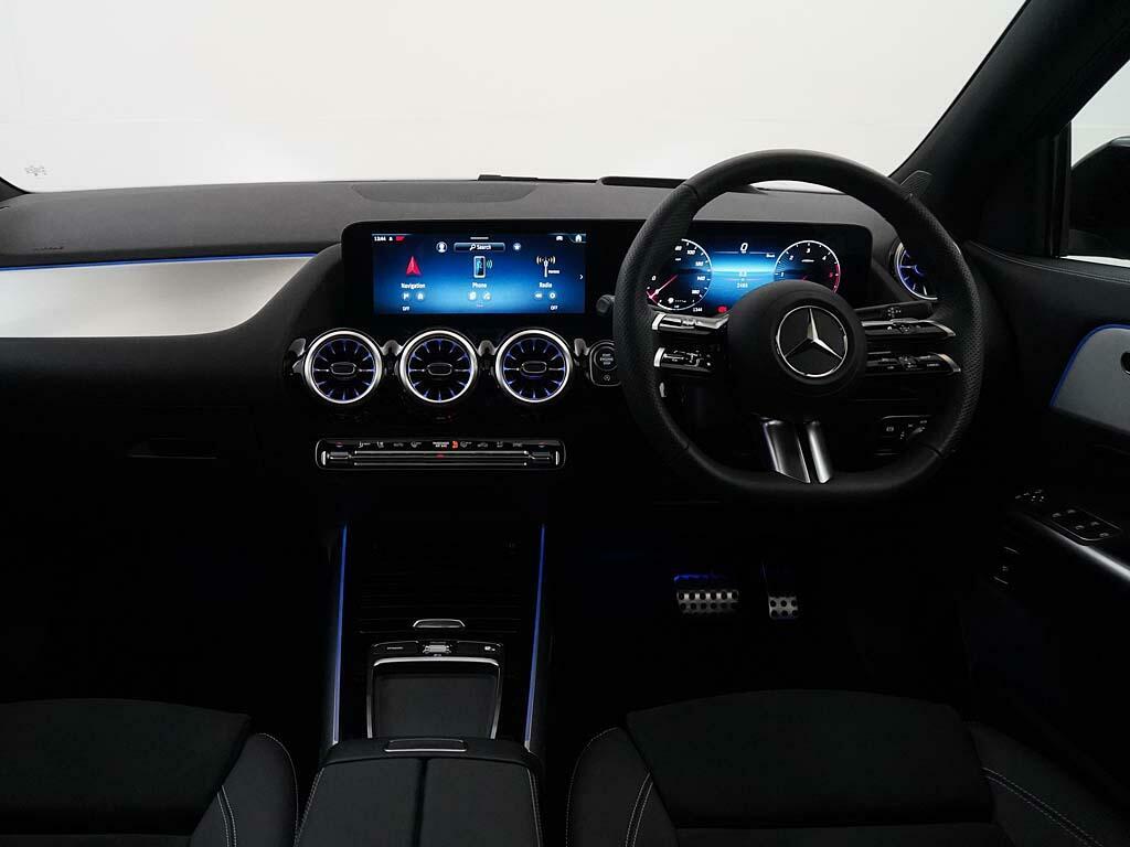 Mercedes-Benz GLA Class Gla 200 D Amg Line Premium Plus KN26HZB Grey #5