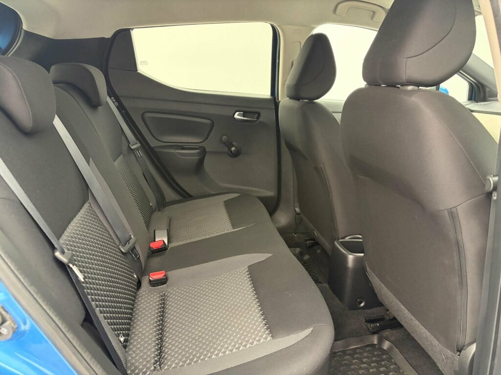 Nissan Micra Acenta Red #12