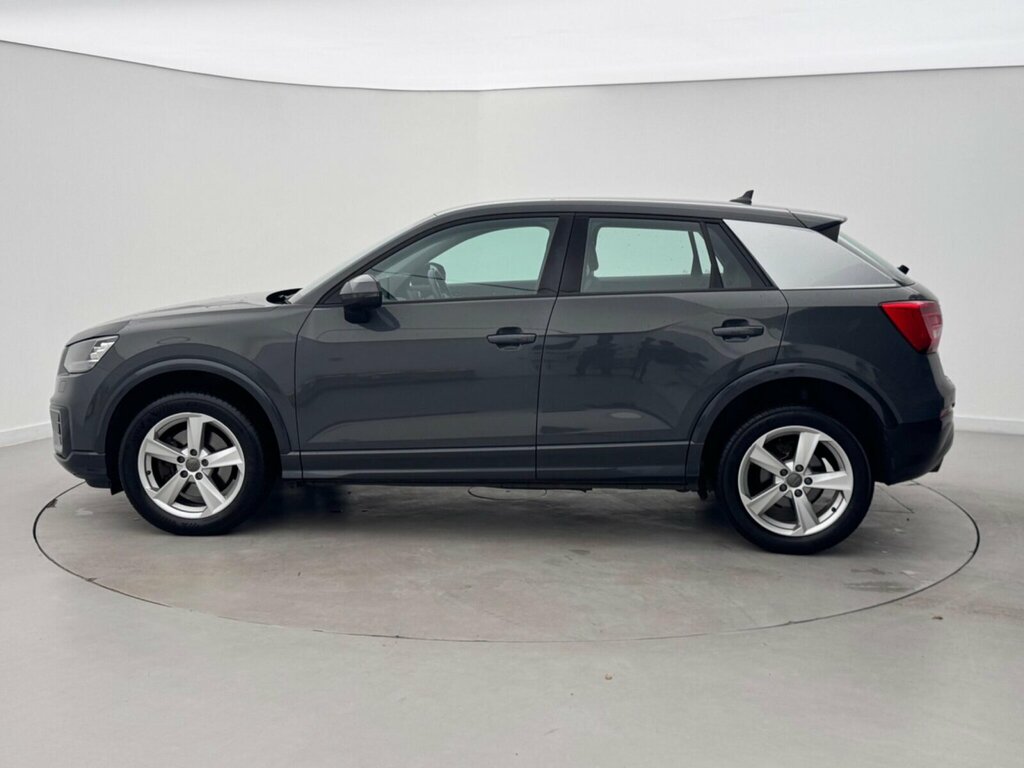 Audi Q2 Tfsi S Line Grey #8