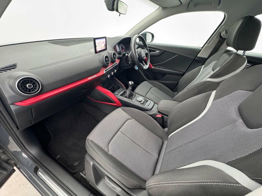 Audi Q2 Tfsi S Line Grey #9