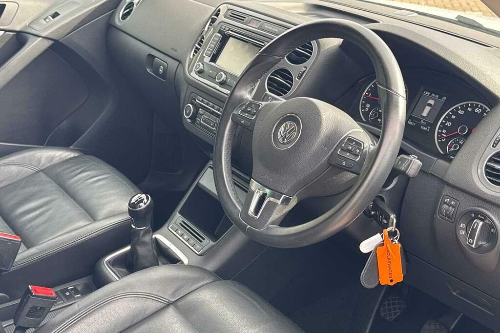 Volkswagen Tiguan Match Tdi Bluemotion Tech 4Motion Dsg - 2014 64 P Silver #6
