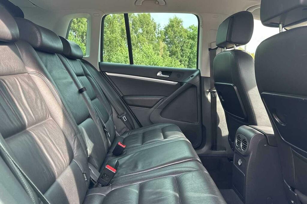 Volkswagen Tiguan Match Tdi Bluemotion Tech 4Motion Dsg - 2014 64 P Silver #16