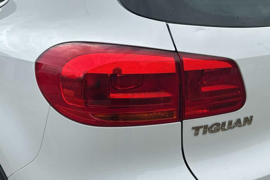 Volkswagen Tiguan Match Tdi Bluemotion Tech 4Motion Dsg - 2014 64 P Silver #43