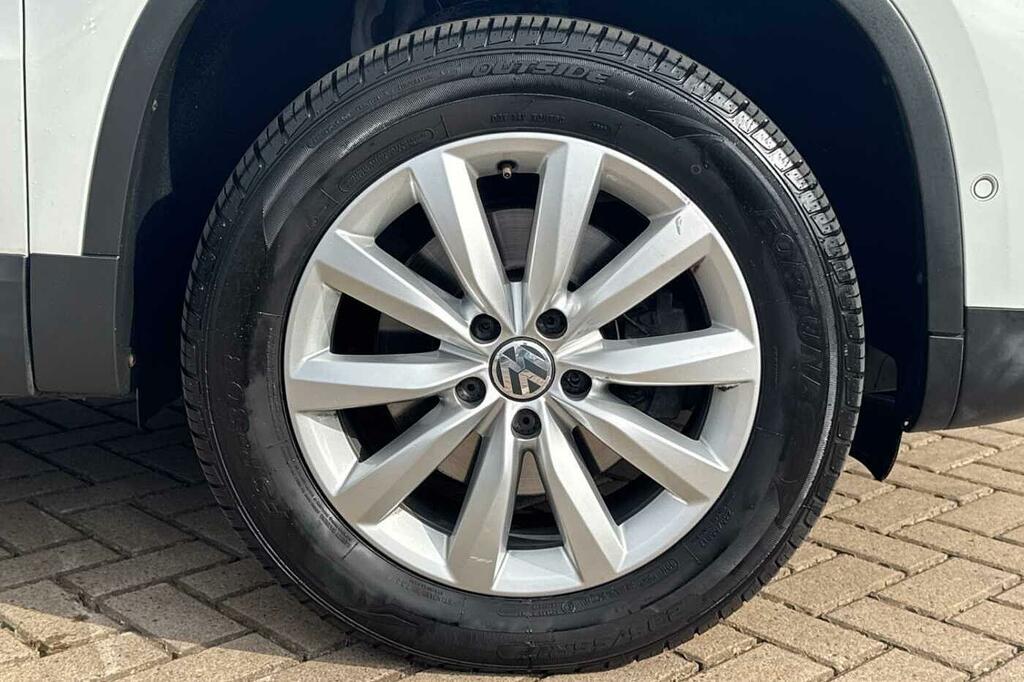 Volkswagen Tiguan Match Tdi Bluemotion Tech 4Motion Dsg - 2014 64 P Silver #5