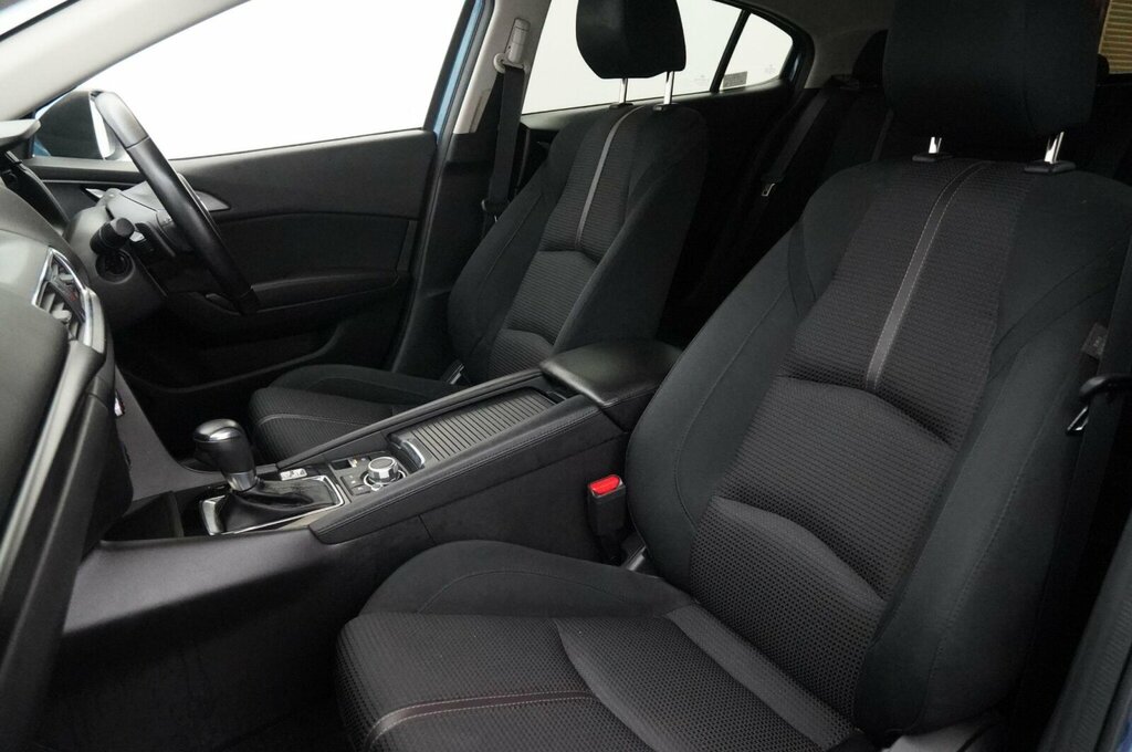 Mazda 3 2L Sport Nav Blue #39