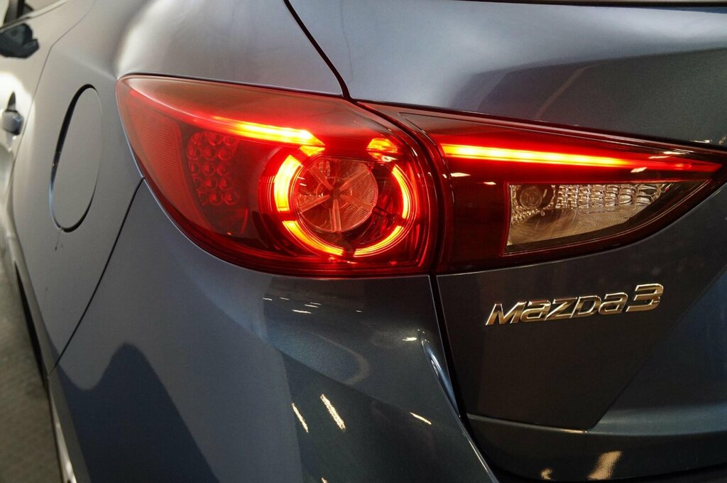 Mazda 3 2L Sport Nav Blue #9
