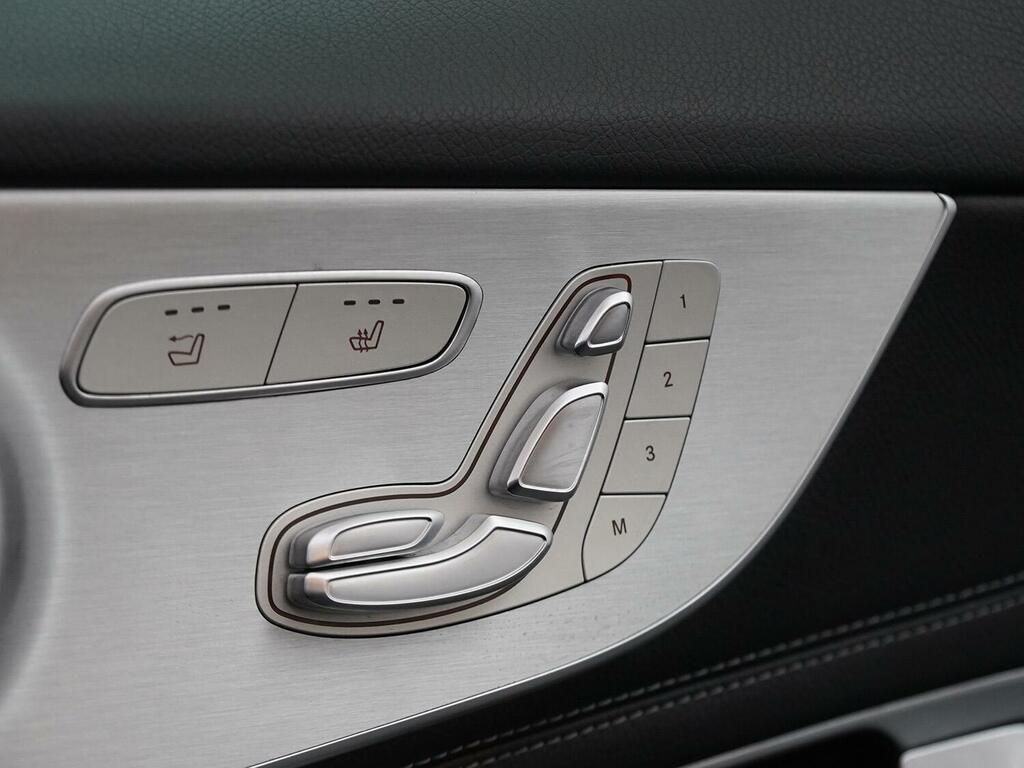 Mercedes-Benz C Class Black #31