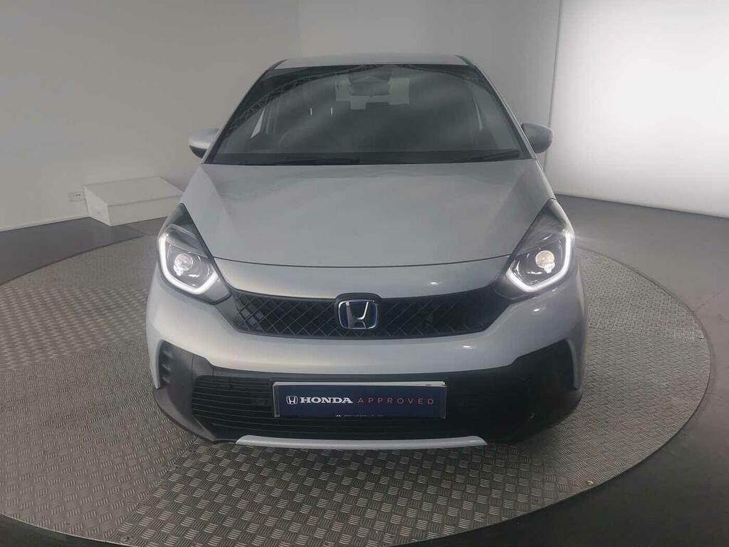 Honda Jazz 1.5 I-mmd Hybrid Advance Ecvt White #6