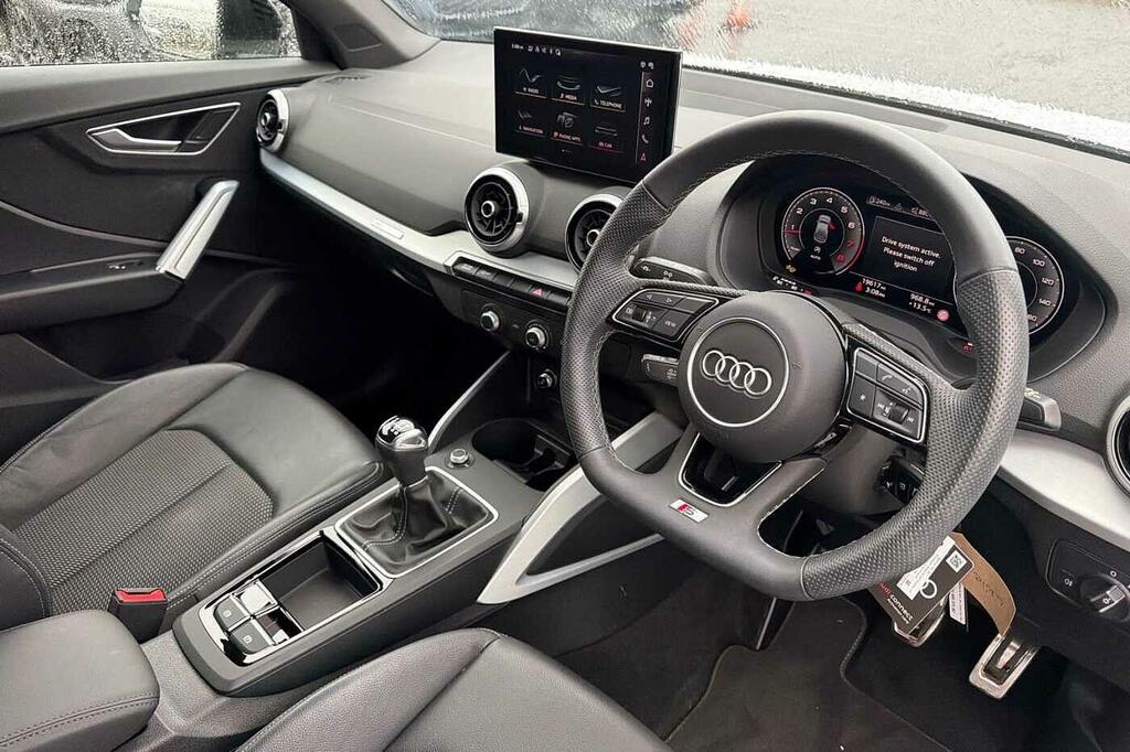 Audi Q2 Black Edition 35 Tfsi 150 Ps 6-Speed SL24ZDD White #6