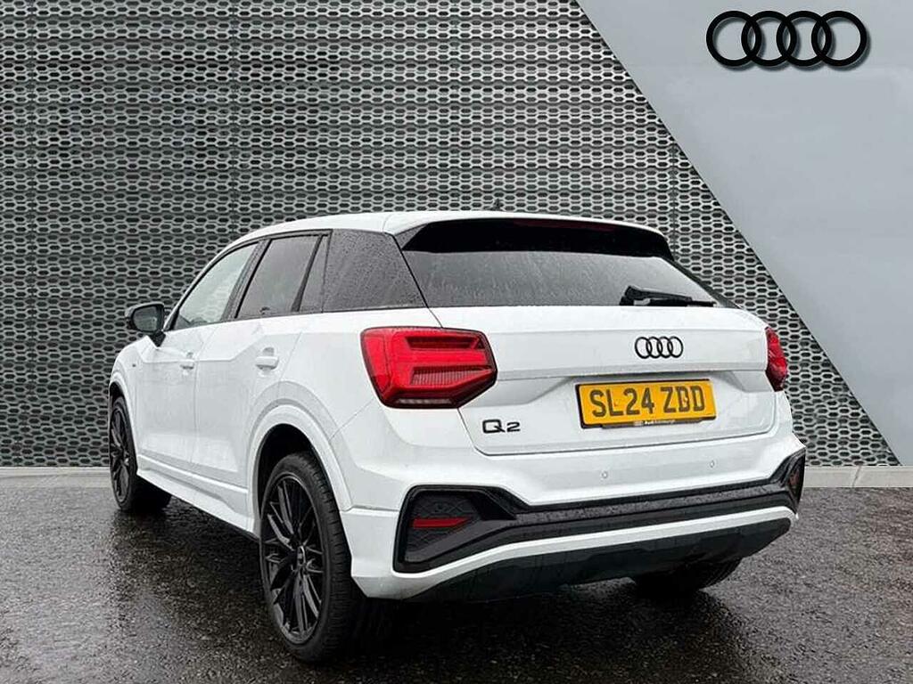 Audi Q2 Black Edition 35 Tfsi 150 Ps 6-Speed SL24ZDD White #3