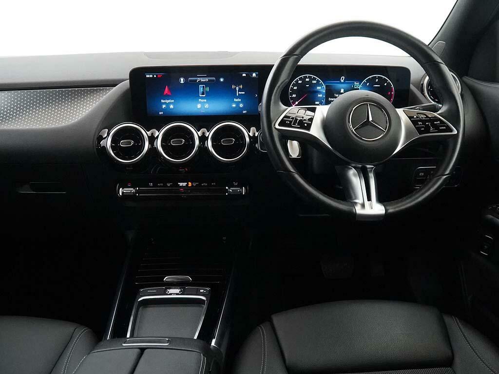Mercedes-Benz GLA Class Gla 200 D Sport Executive Black #5