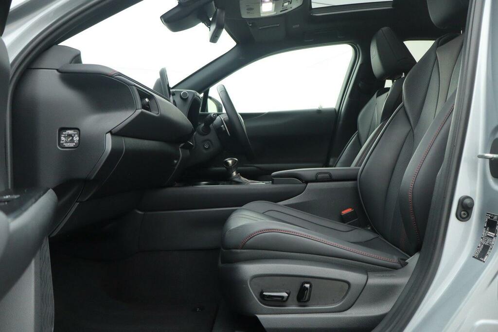 Lexus UX Ux 300E Premium Plus Pack 18 Silver #29