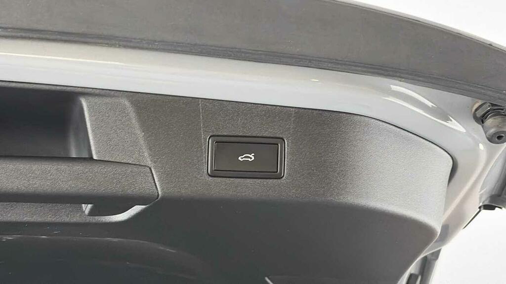 Volkswagen ID.4 Match Pro Black #36