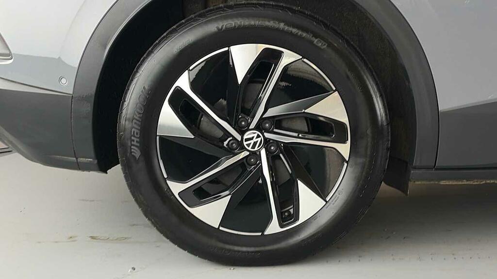 Volkswagen ID.4 Match Pro Black #41