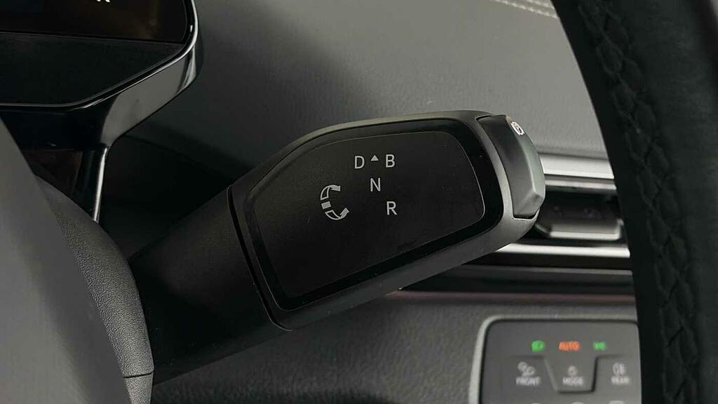 Volkswagen ID.4 Match Pro Black #16