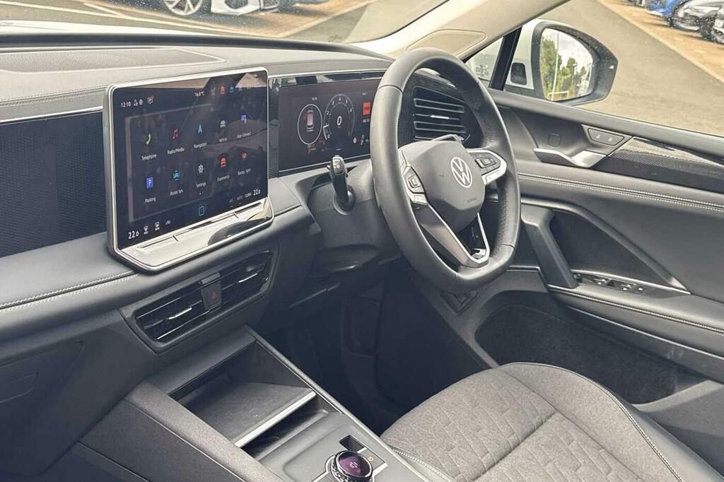 Volkswagen Tiguan 1.5 Etsi Match Dsg White #2