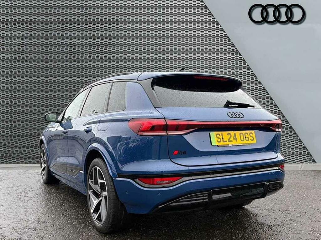 Audi Q6 E-Tron Suv Launch Edition Quattro 285,00 Kw Blue #3