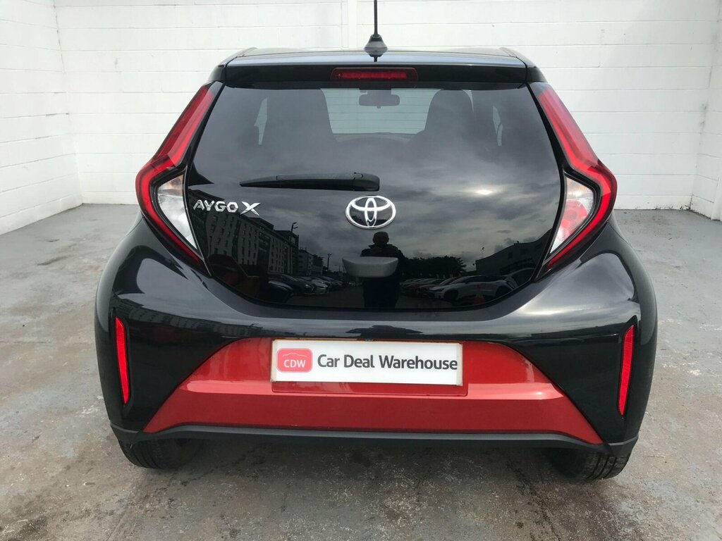 Toyota Aygo X 1.0 Vvt-i Edge Hatchback Euro 6 Red #3