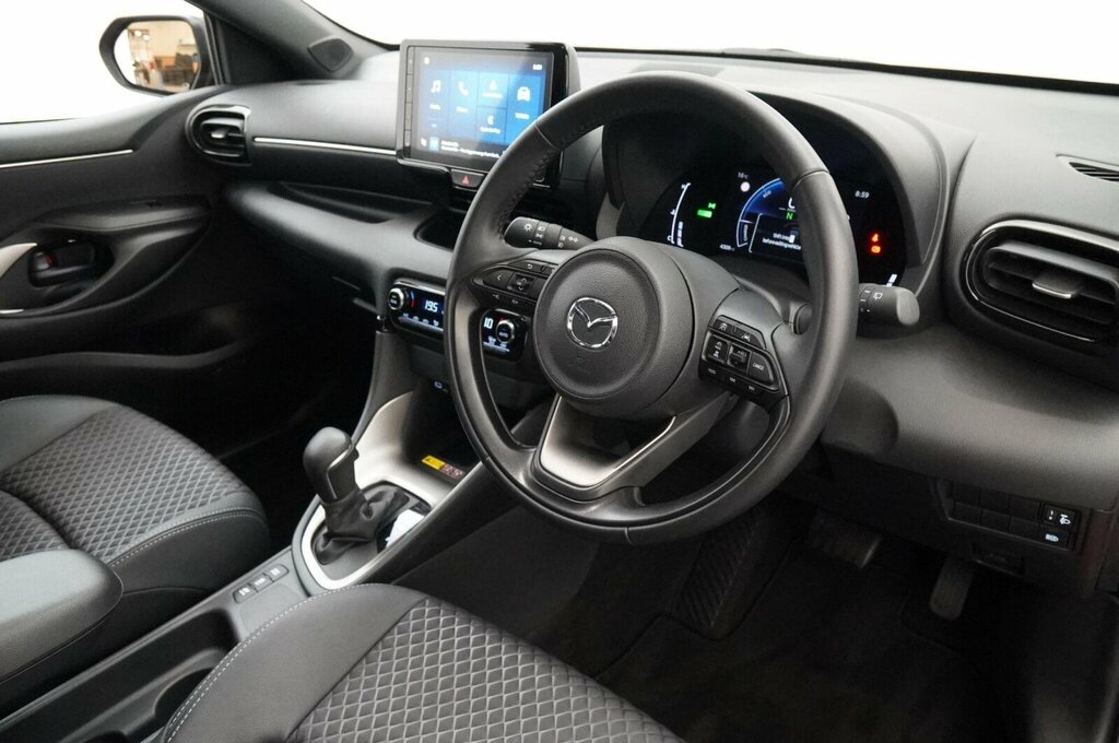 Mazda 2 1.5 Skyactiv G Exclusive-line White #9