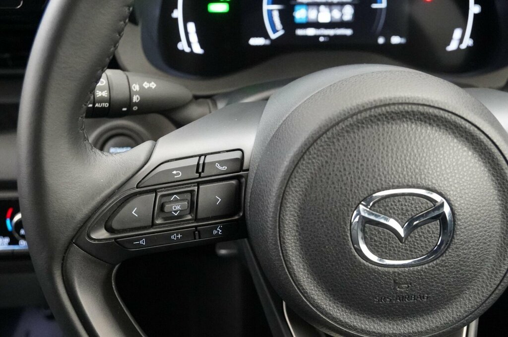 Mazda 2 1.5 Skyactiv G Exclusive-line White #22