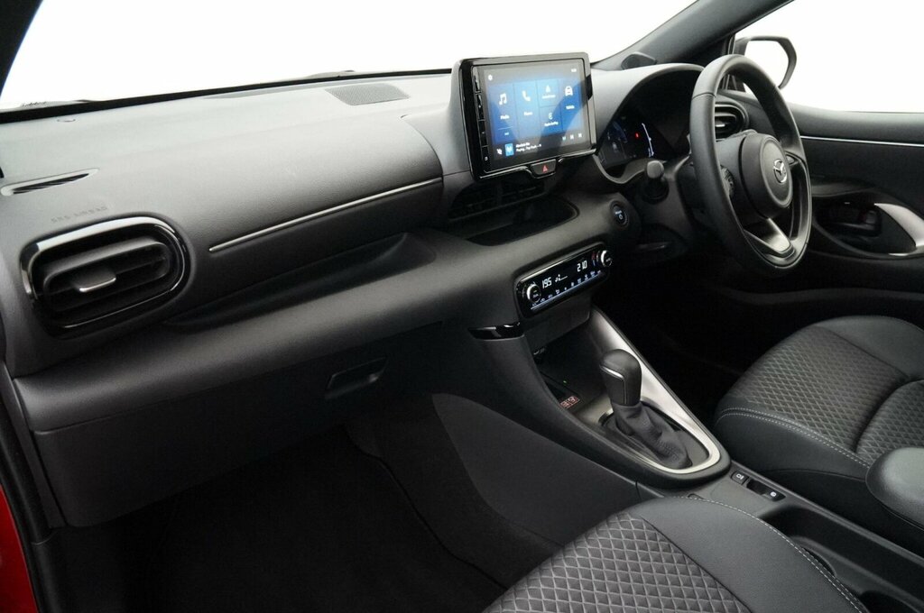 Mazda 2 1.5 Skyactiv G Exclusive-line White #34
