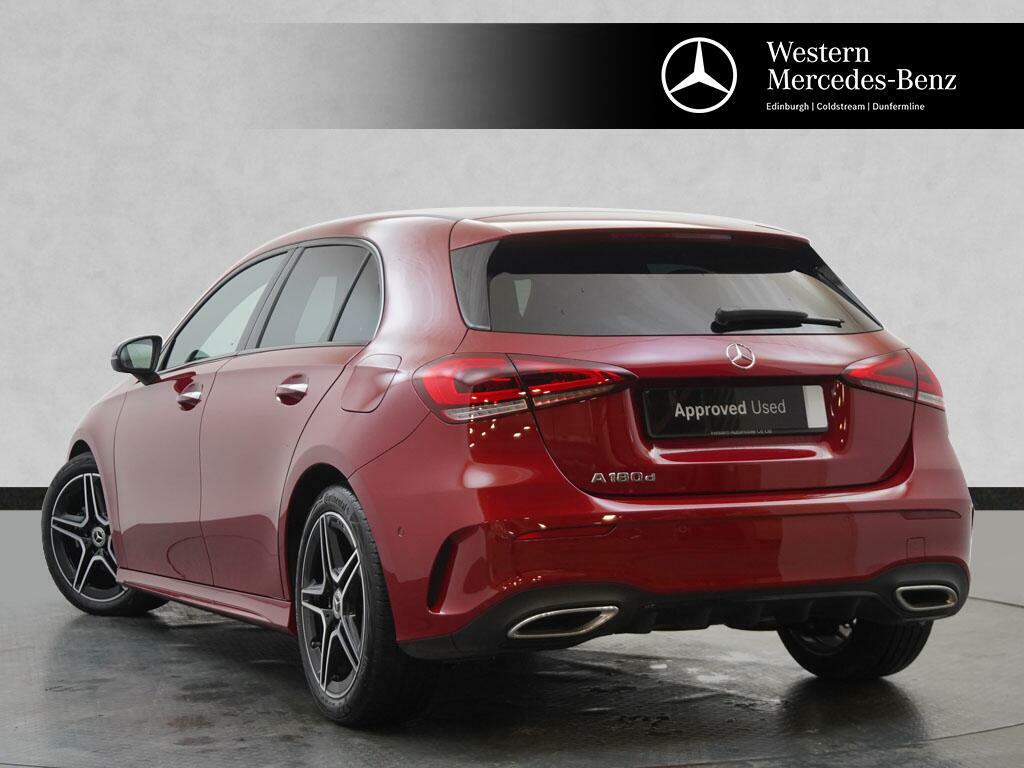 Mercedes-Benz A Class A 180 D Amg Line Premium Red #2