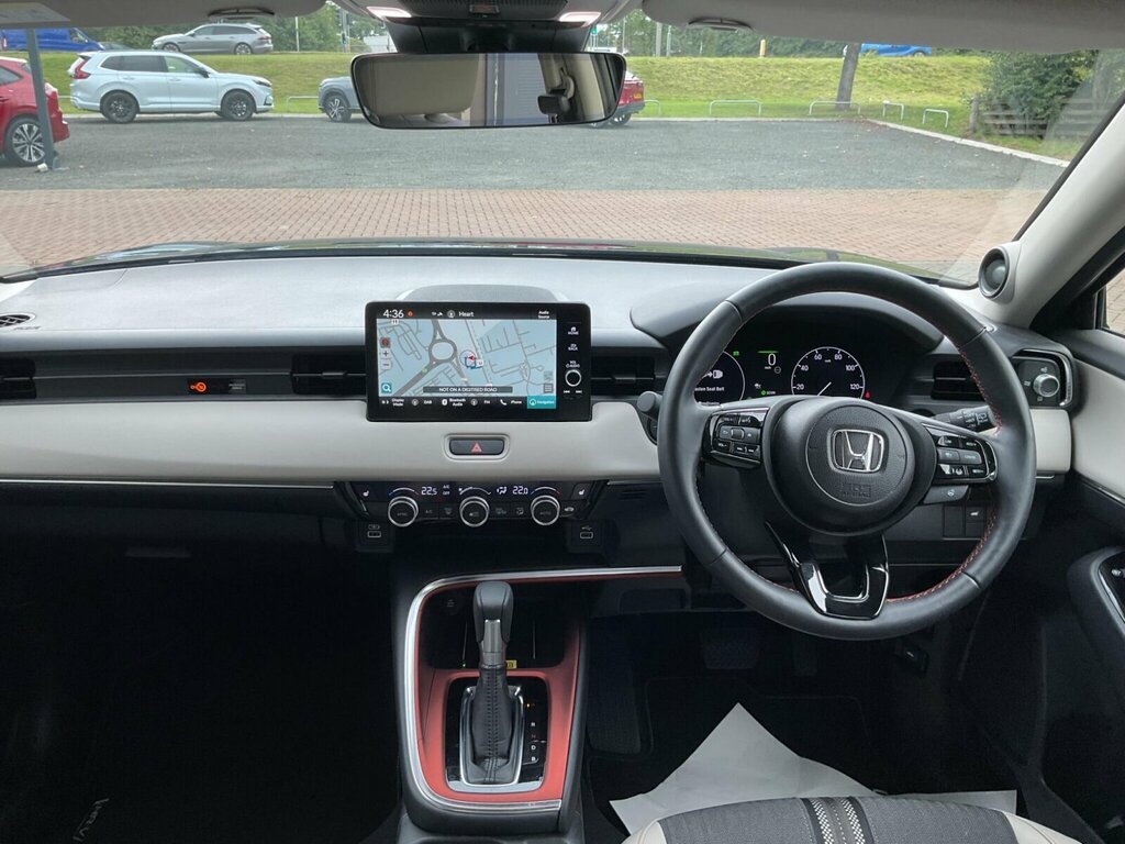 Honda Hr-V Advance Red #12