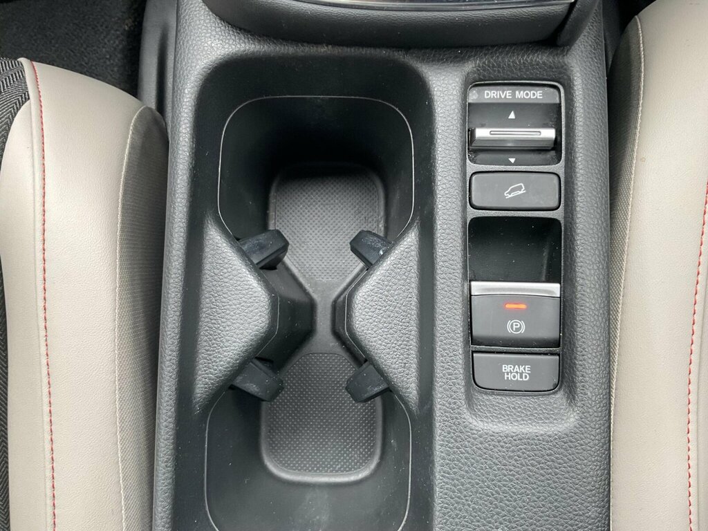 Honda Hr-V Advance Red #7