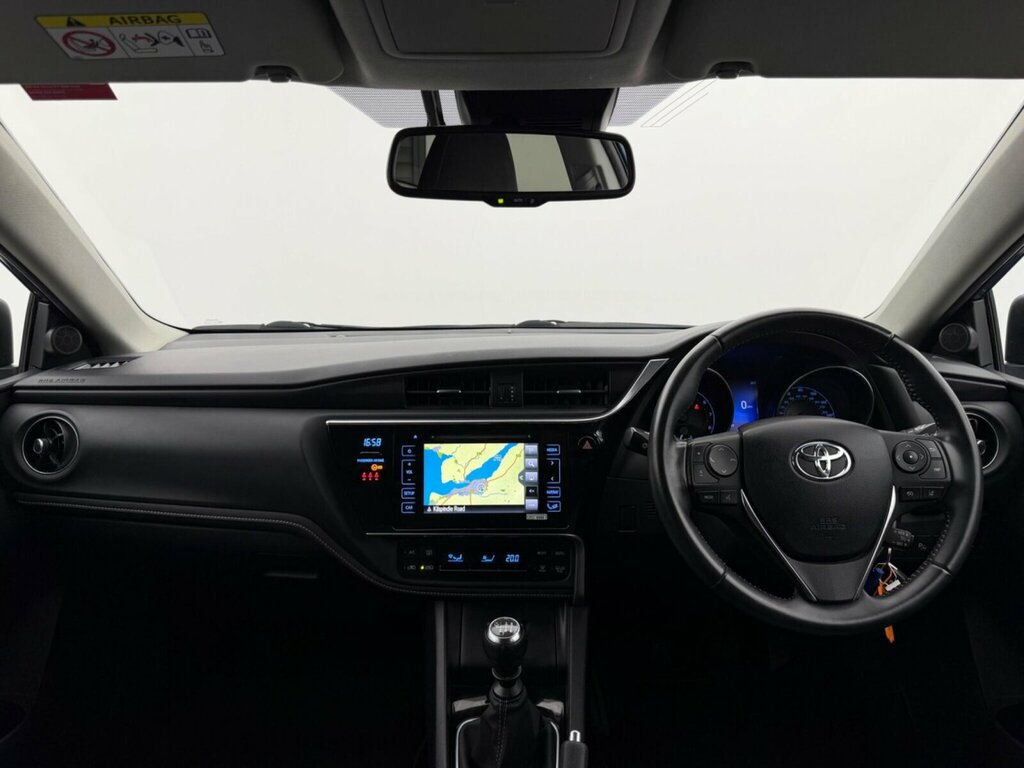 Toyota Auris Excel Blue #18