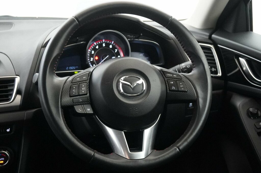Mazda 3 2016 2.2 Skyactiv-d Se Nav Hatchback Ma White #32