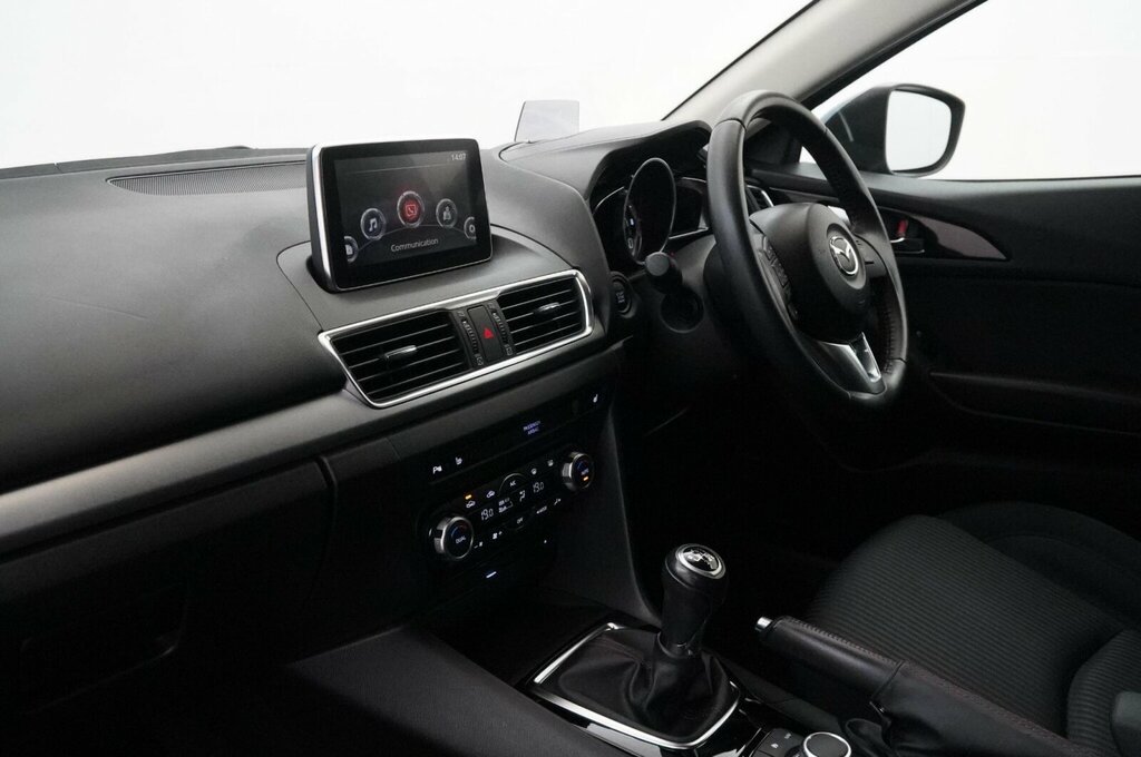 Mazda 3 2016 2.2 Skyactiv-d Se Nav Hatchback Ma White #35