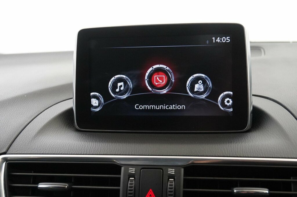 Mazda 3 2016 2.2 Skyactiv-d Se Nav Hatchback Ma White #19