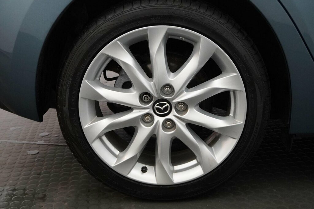 Mazda 3 2016 2.2 Skyactiv-d Se Nav Hatchback Ma White #7
