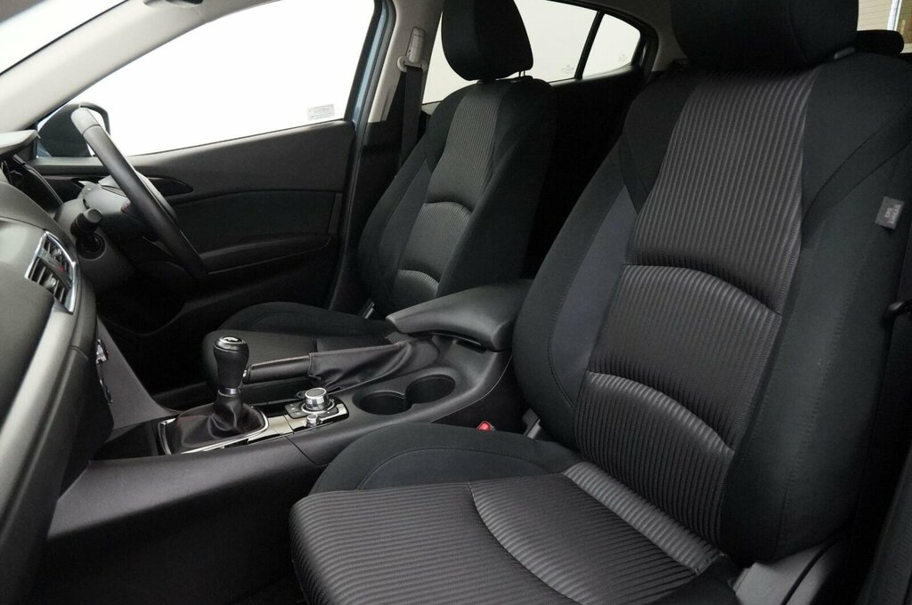 Mazda 3 2016 2.2 Skyactiv-d Se Nav Hatchback Ma White #37
