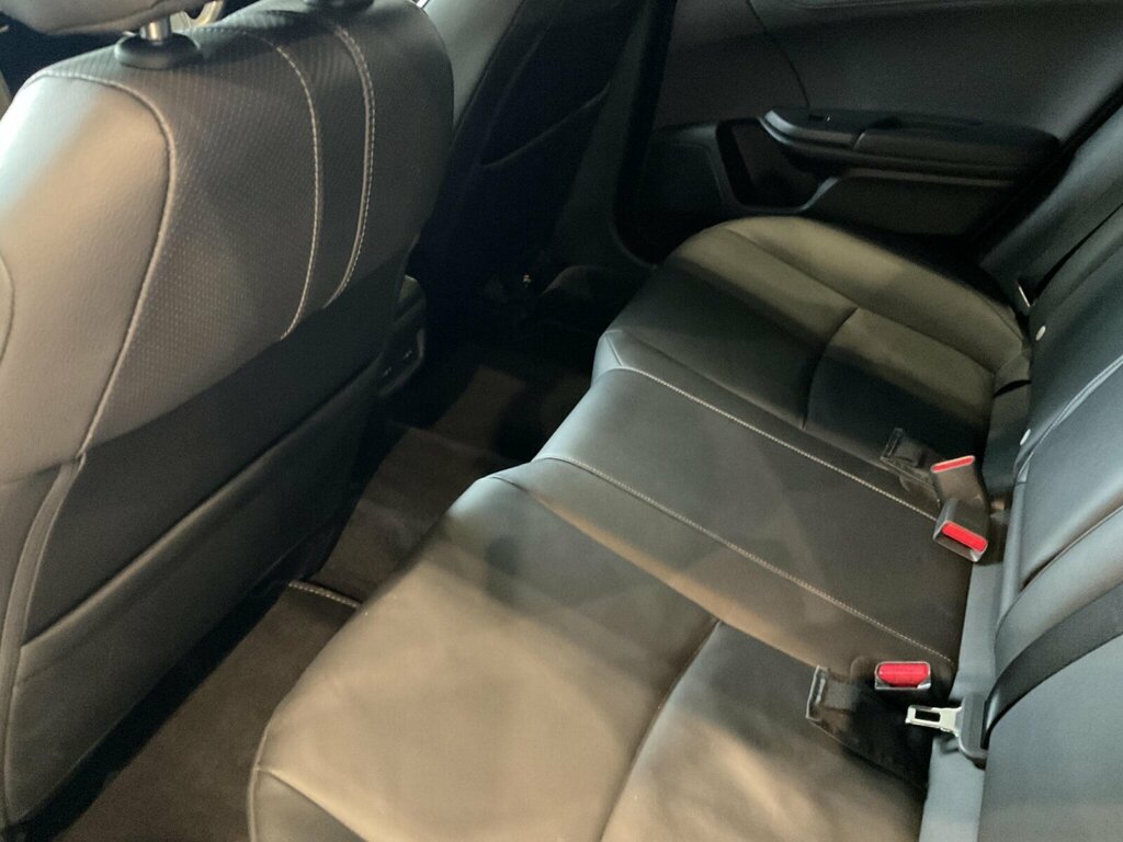 Honda Civic I-vtec Sr White #15