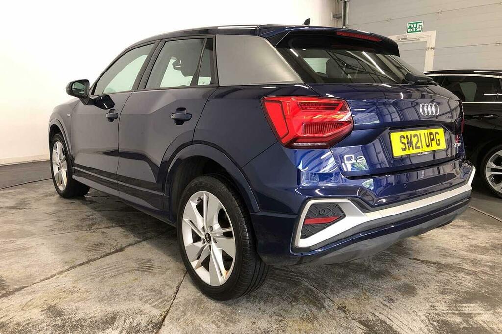 Audi Q2 S Line 35 Tfsi 150 Ps 6-Speed Blue #3