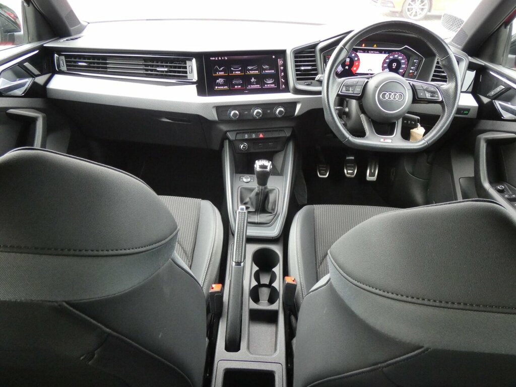 Audi A1 Hatchback 1.0 Tfsi 30 Black Edition 202170 White #12