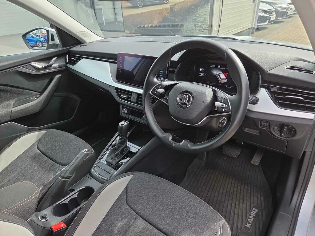 Skoda Kamiq 1.5 Tsi Se L Dsg Black #6