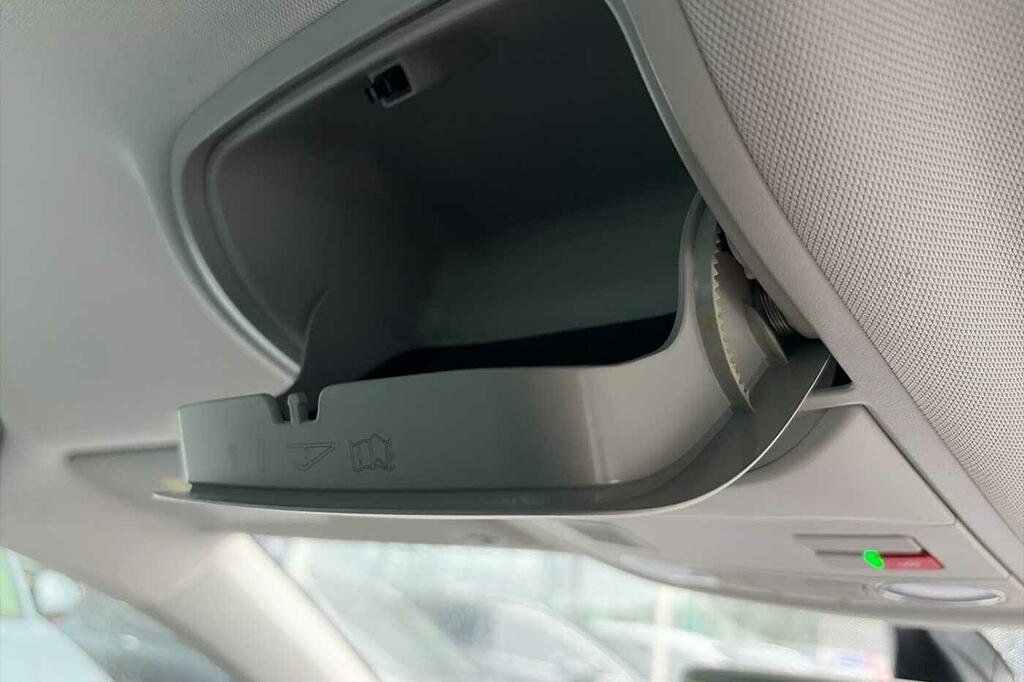 Skoda Karoq Edition Grey #25