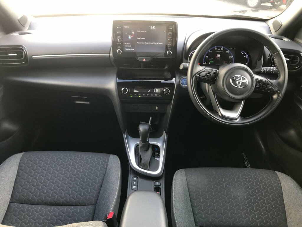 Toyota Yaris Cross 1.5 Vvt-h Design Suv Hybrid E-cvt Euro Black #2