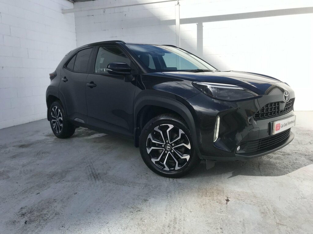 Toyota Yaris Cross 1.5 Vvt-h Design Suv Hybrid E-cvt Euro Black