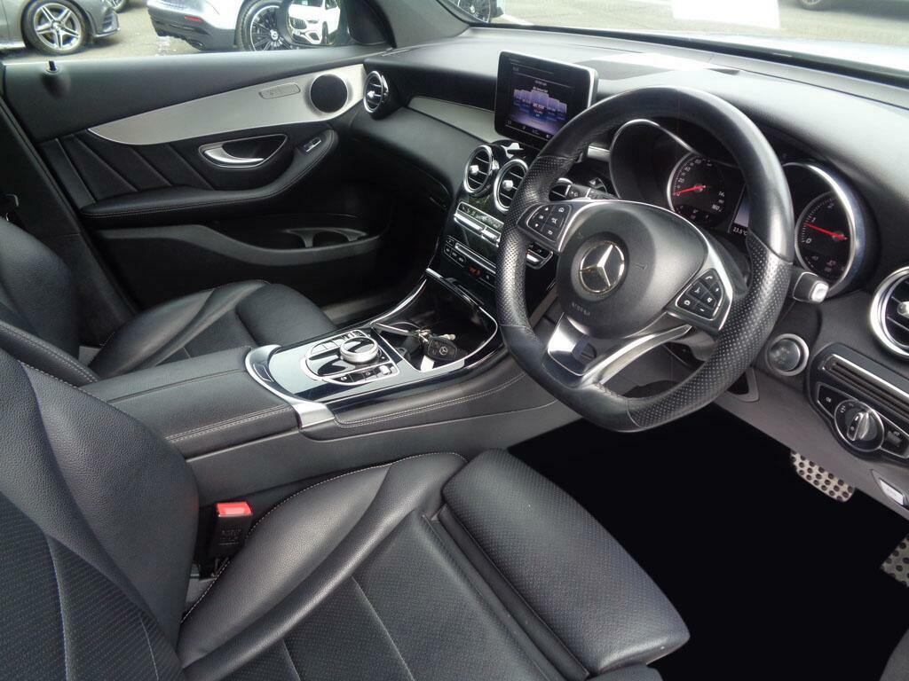 Mercedes-Benz GLC Class 2.1 Glc220d Amg Line Suv G-tronic 4Mati Silver #3