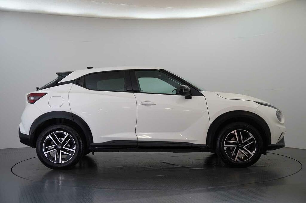 Nissan Juke 1.0 Dig-t 114 N-connecta With Sat Nav And Rear Vie White #6