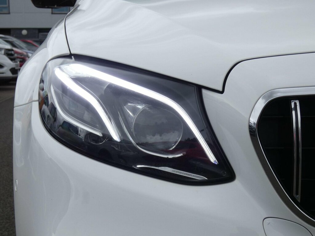 Mercedes-Benz E Class 2.0 E220d Amg Line G-tronic Euro 6 Ss White #6